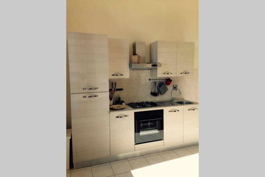 Bilocale Fronte Mare Apartment Marina Di Pisa Bagian luar foto